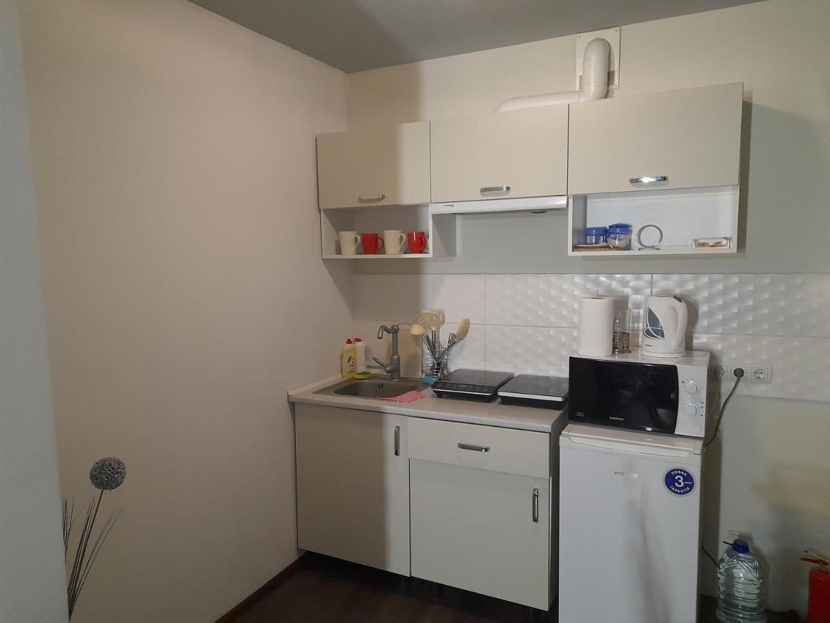 Modern Studio 15 Min To The City Centre Lviv Exterior foto