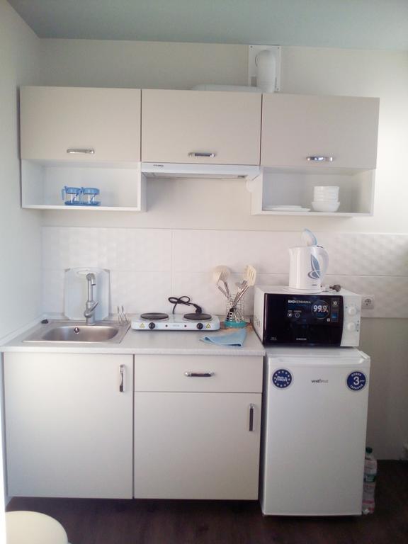 Modern Studio 15 Min To The City Centre Lviv Exterior foto