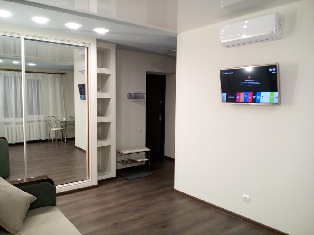 Modern Studio 15 Min To The City Centre Lviv Exterior foto